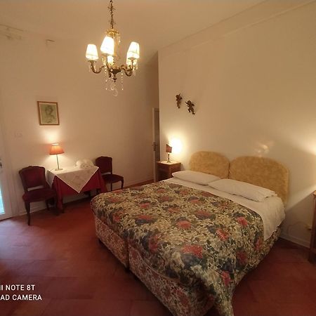 Casa Gialla Βενετία Δωμάτιο φωτογραφία